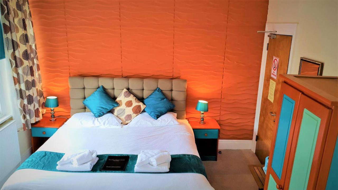 Yardley Manor Hotel トーキー エクステリア 写真